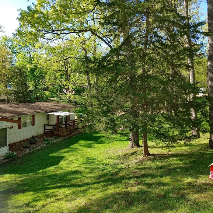 Lakewood Mobile Home Community Picture 9