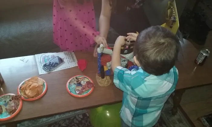 Country Aire Manor Mobile Home Park Picture 2