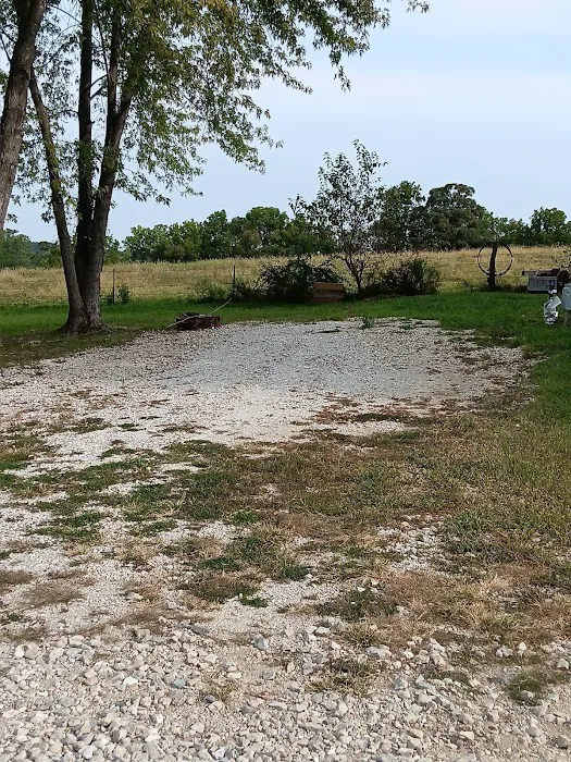 End of the Trail RV Park Picture 6