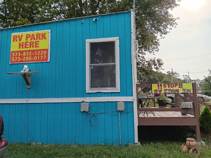 End of the Trail RV Park Picture 2