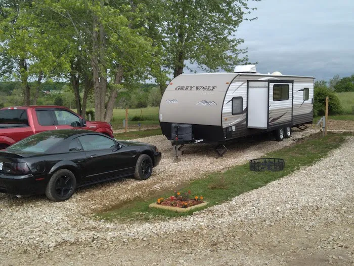 End of the Trail RV Park Picture 9