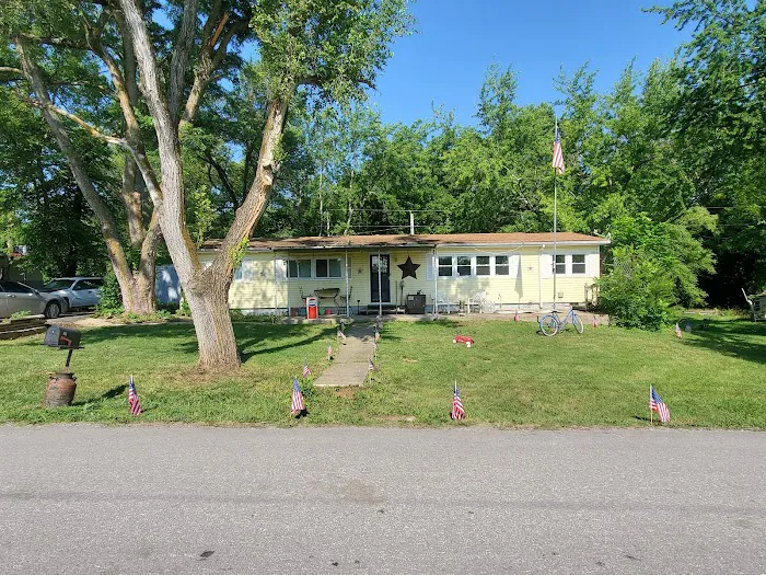 Meadowbrook Court Mobile Home Park Picture 1