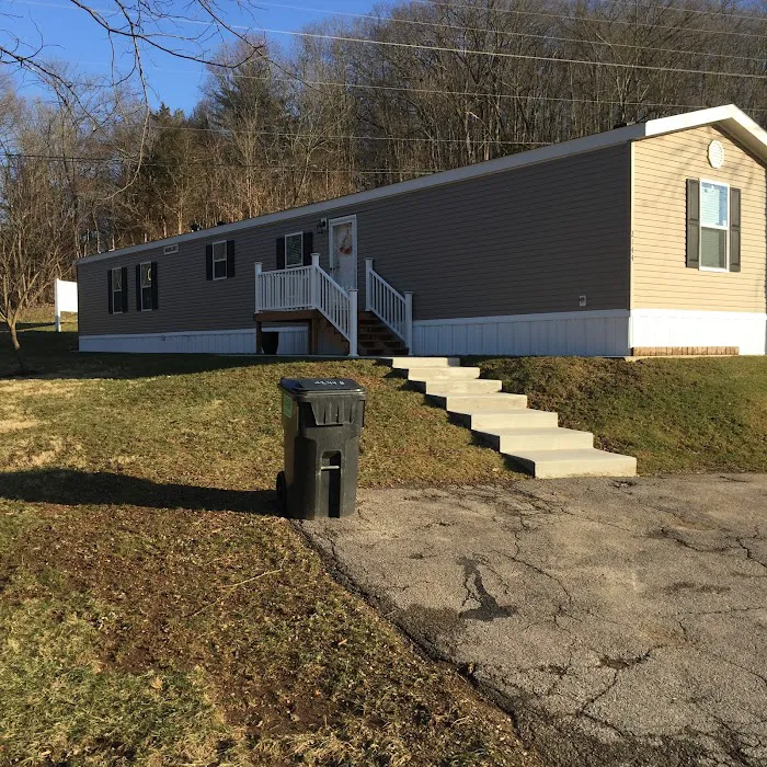 Laurel Acres Mobile Home Park Picture 2