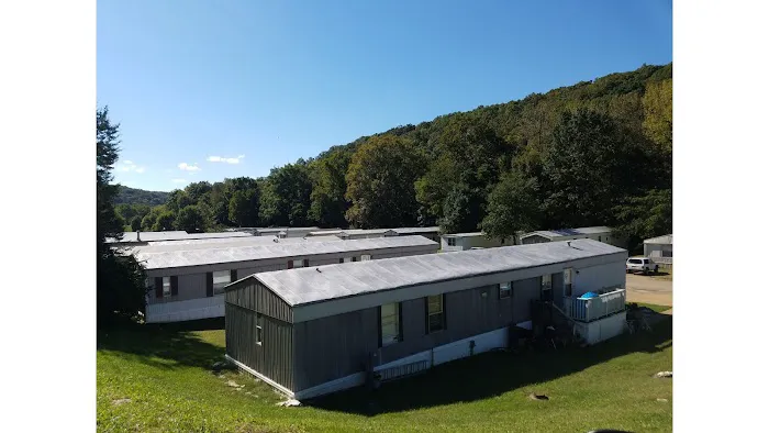 Sycamore Springs Picture 3