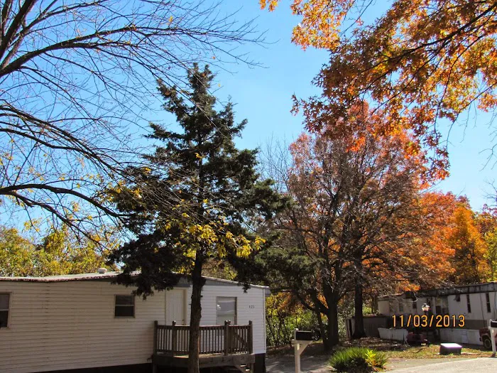 Golden Acres Mobile Home Community-Arnold Fenton Barnhart Imperial MO area Picture 9