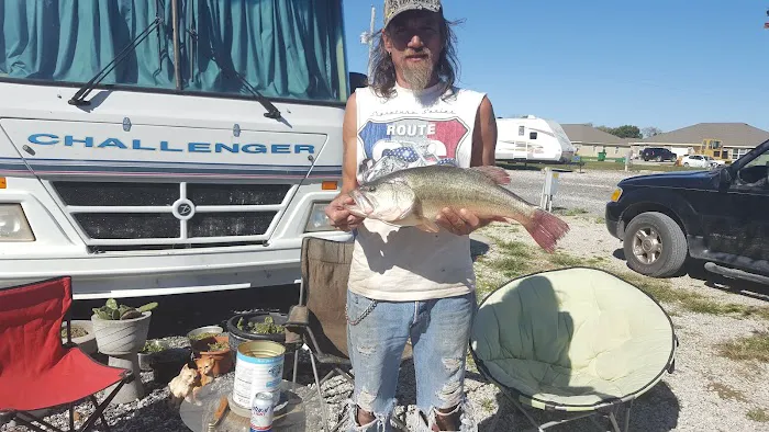 Archie RV Park Picture 10