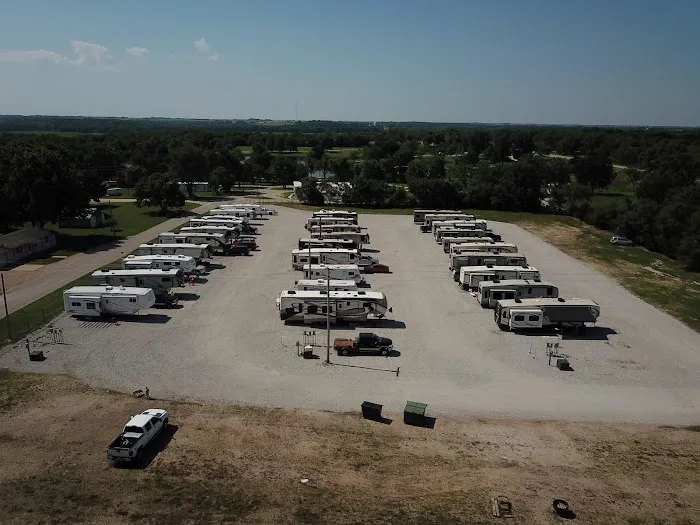 Southside RV Park & Storage Picture 6