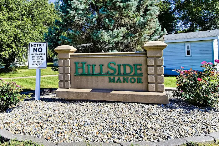 Hillside Manor Picture 6