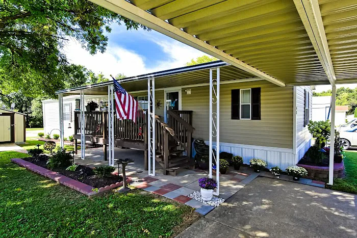 Hillside Manor Picture 4