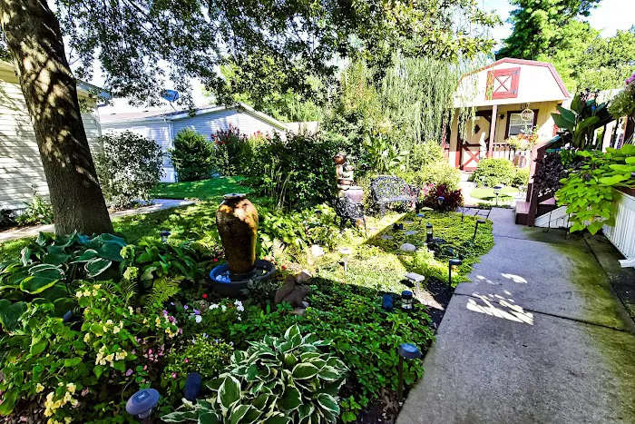 Hillside Manor Picture 2