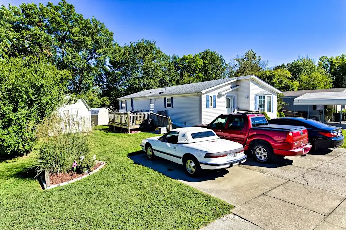 Hillside Manor Picture 9