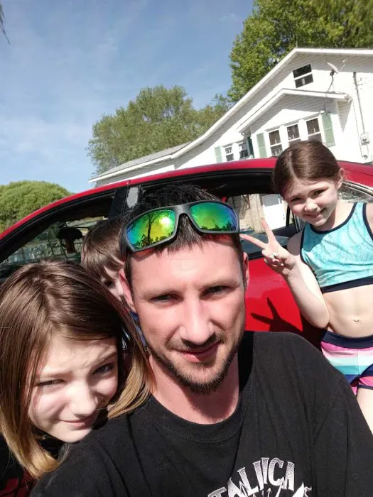 Glen Gate Mobile Home Park Picture 3