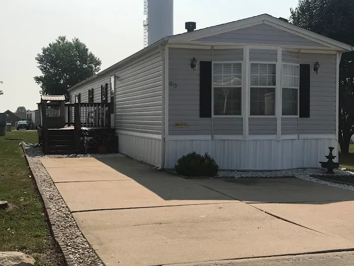 Quail Run Mobile Home Park Picture 4