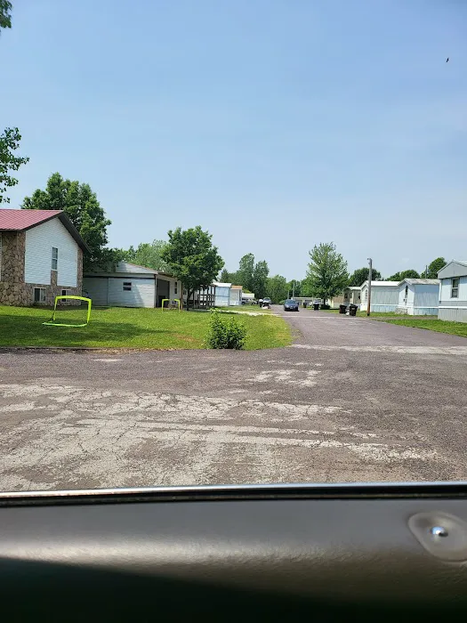 Fairview Mobile Home Park Picture 3