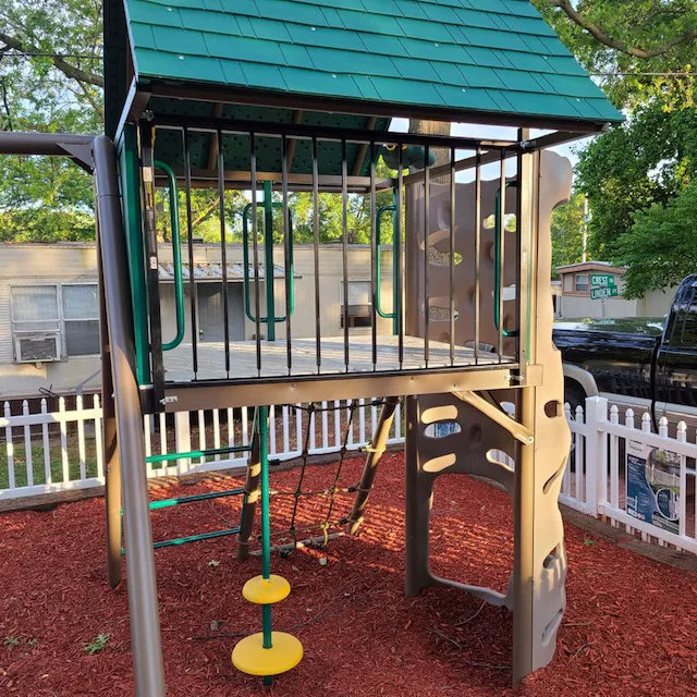 Muegge Mobile Manor Picture 2