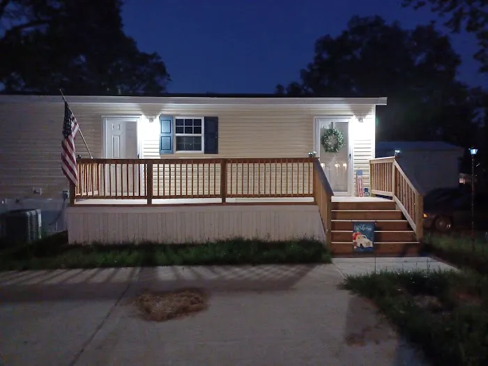 Grand Oaks MHC Picture 8