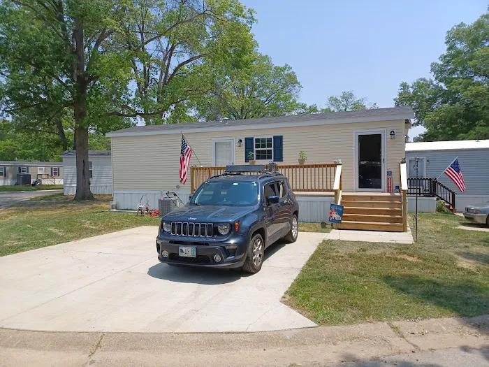 Grand Oaks MHC Picture 10