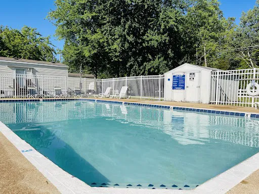 Siesta Manor Picture 2