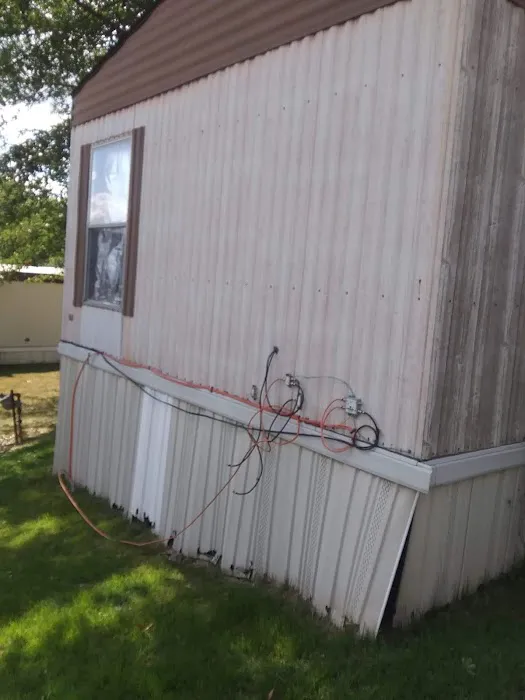 Marquette RV & Mobile Home Park Picture 1