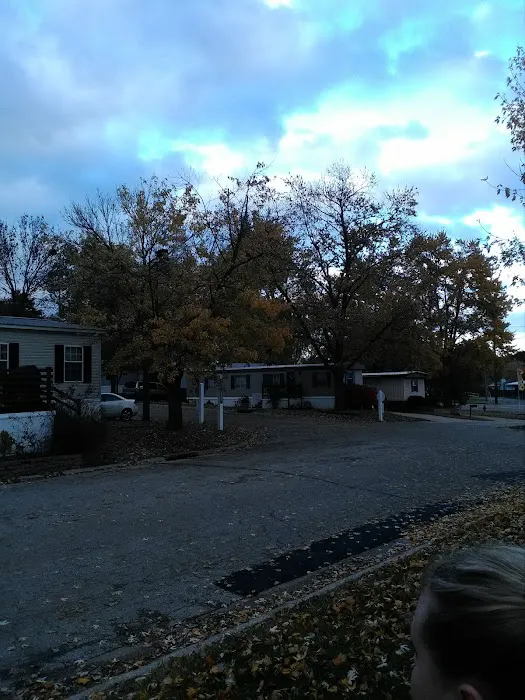 Sunnydale Mobile Home Park Picture 10