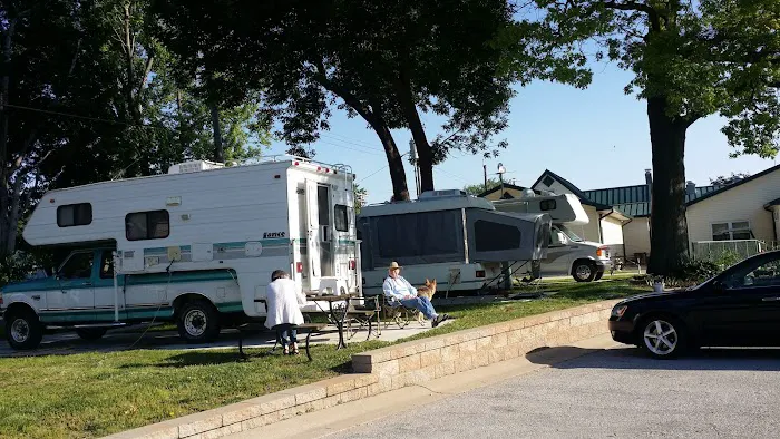 Sundermeier RV Park Picture 3