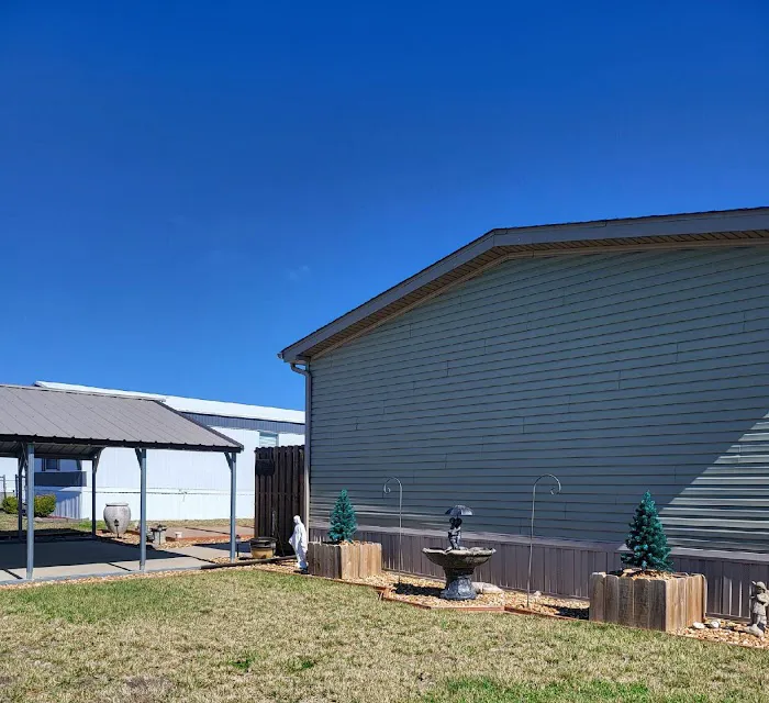 Deerfield Village Picture 6