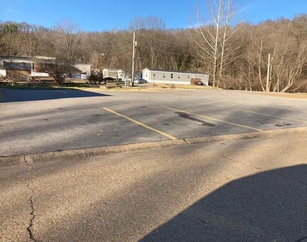 Greenfield Manor Picture 3