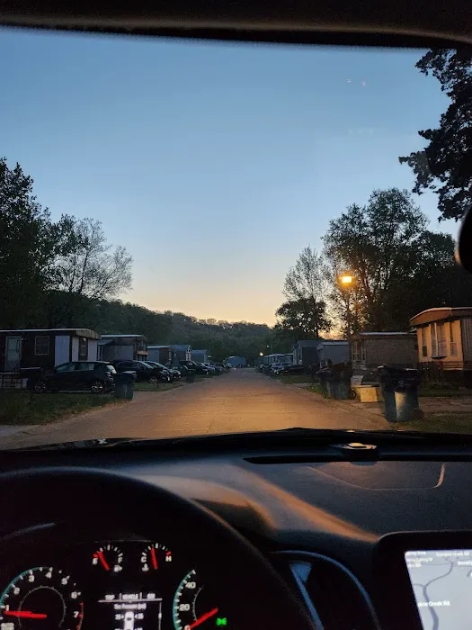 Greenfield Manor Picture 8