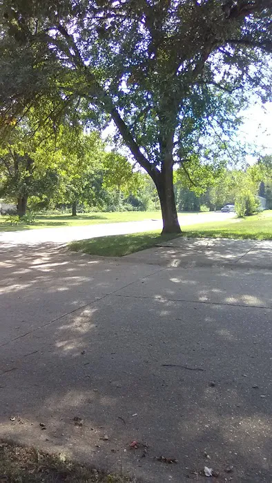 Greenfield Manor Picture 10