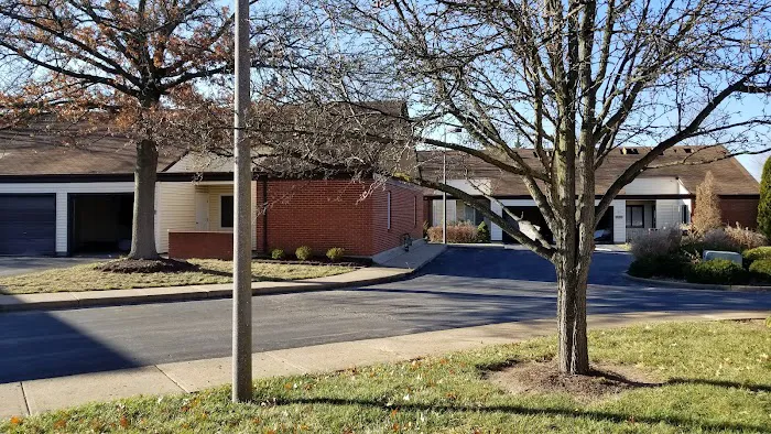 Romaine Commons Picture 7