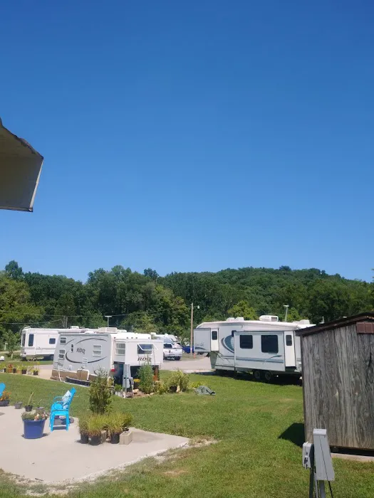 Babs RV Park Picture 1