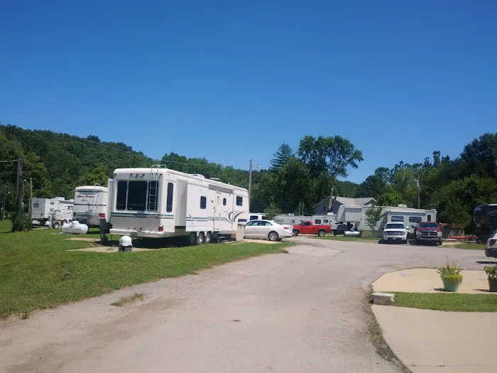 Babs RV Park Picture 4