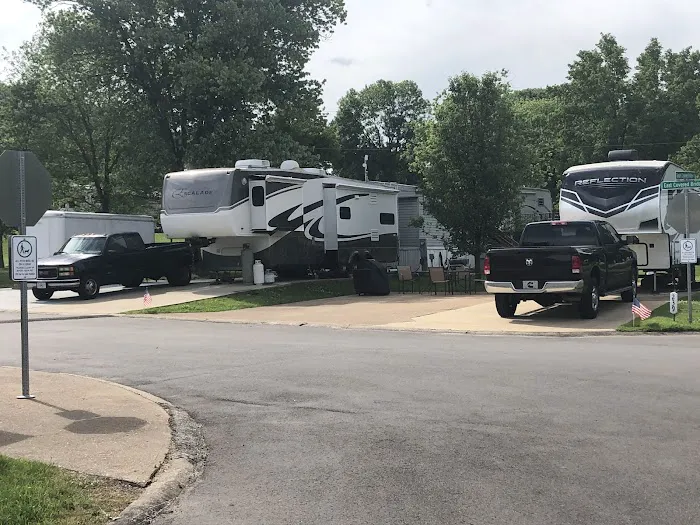 Covered Bridge RV Park & Storage Picture 9