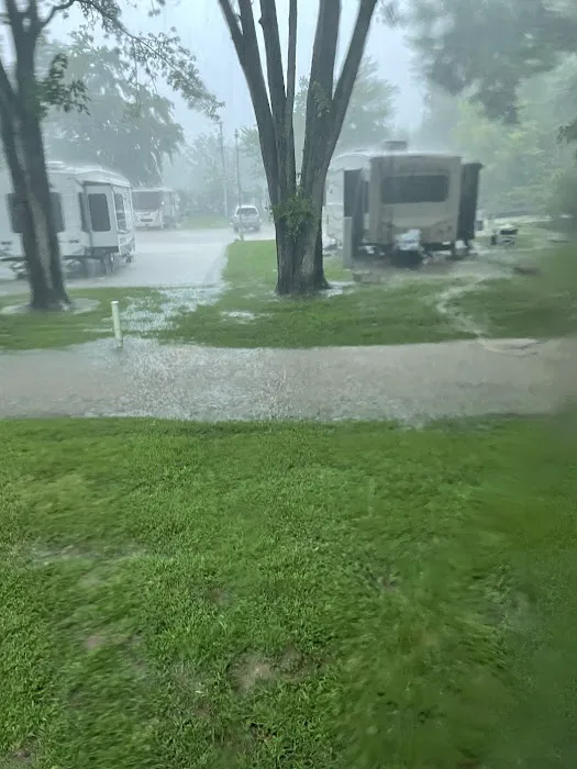 Covered Bridge RV Park & Storage Picture 10