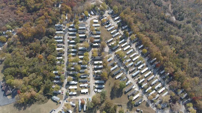 Landmark Manor Picture 5