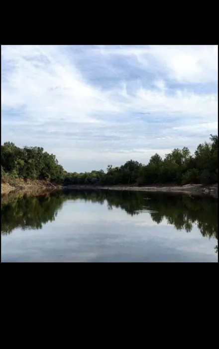 Water’s Edge Rv Park on the Meramec Picture 7