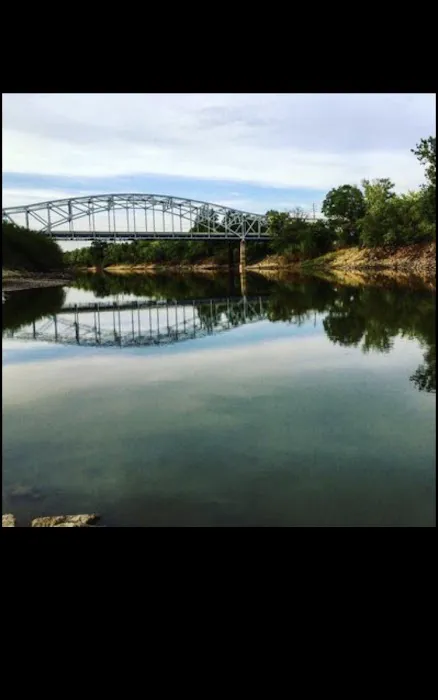 Water’s Edge Rv Park on the Meramec Picture 8