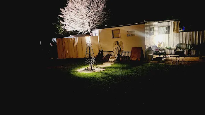 Twin Gables Mobile Home Comm Picture 2