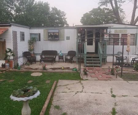 Twin Gables Mobile Home Comm