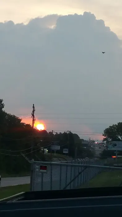 Pembrooke Mobile Home Park Picture 6