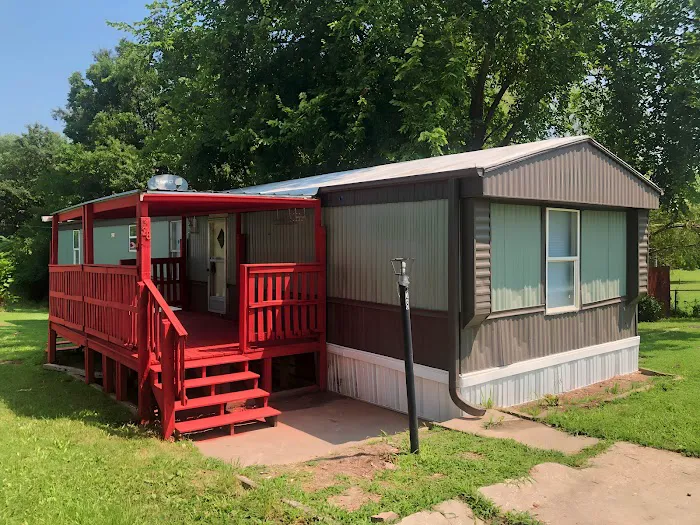 Marshall Estates Mobile Home Park Picture 1