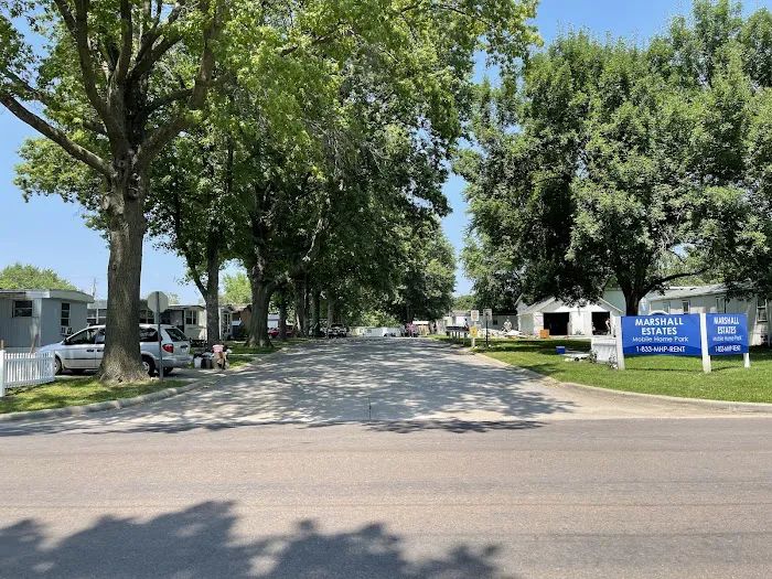 Marshall Estates Mobile Home Park Picture 3
