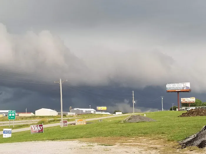 Peculiar Park Place RV Park Picture 5