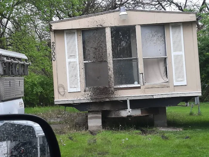 Oasis Mobile Home Park Picture 7