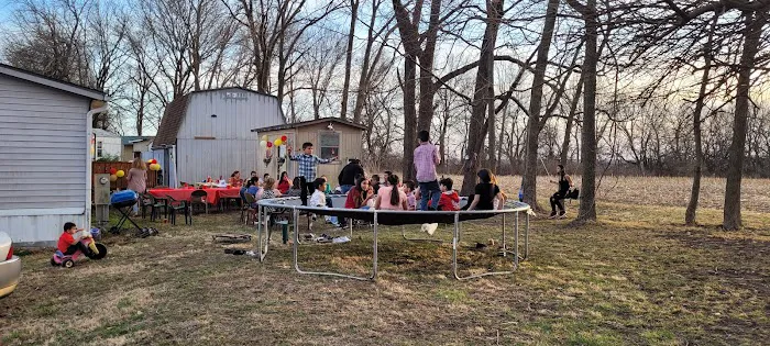 Crown Mobile Home and RV Park Picture 3