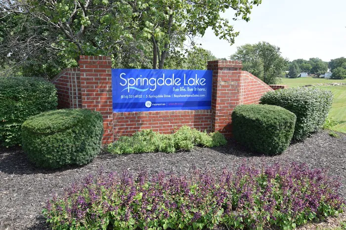 Springdale Lake Manufactured Home Community Picture 6