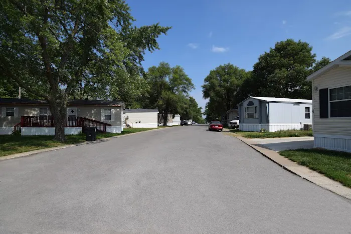 Springdale Lake Manufactured Home Community Picture 5