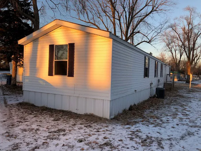 Peaceful Homes Mobile Home Park Picture 6