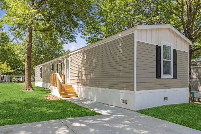 Southfork Mobile Home Park Picture 4