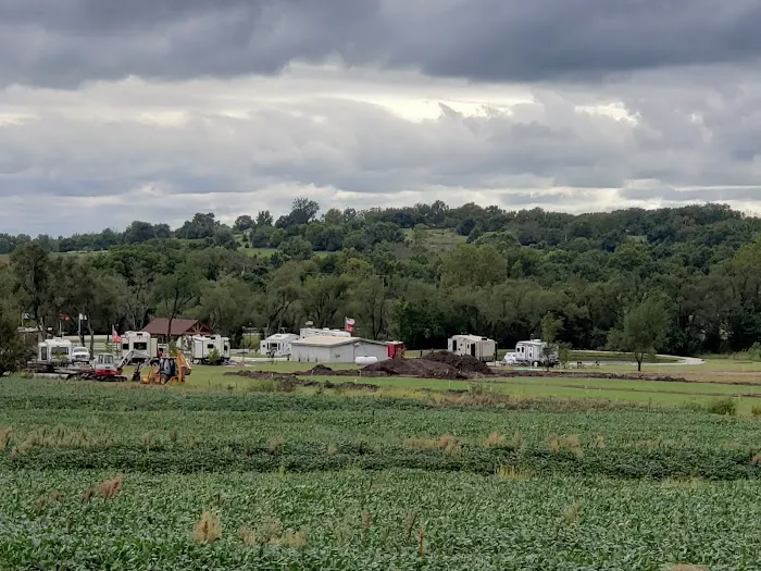 Shady Acres Rv Park Picture 2